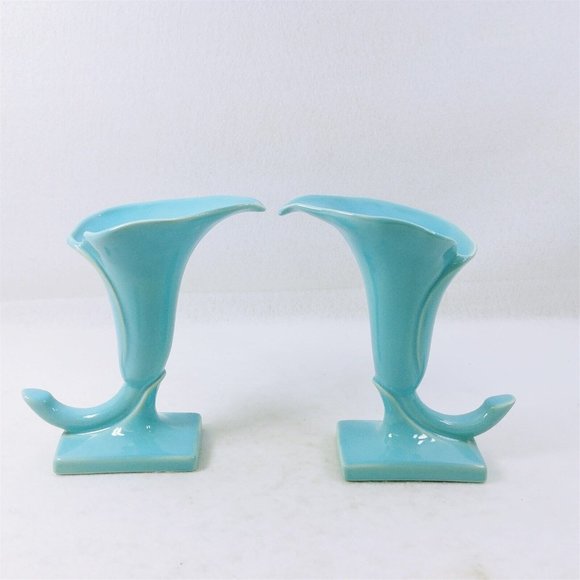 Calla Lily Vase Hollywood by California Art Products Retro Set of 2 Blue - Picture 9 of 10
